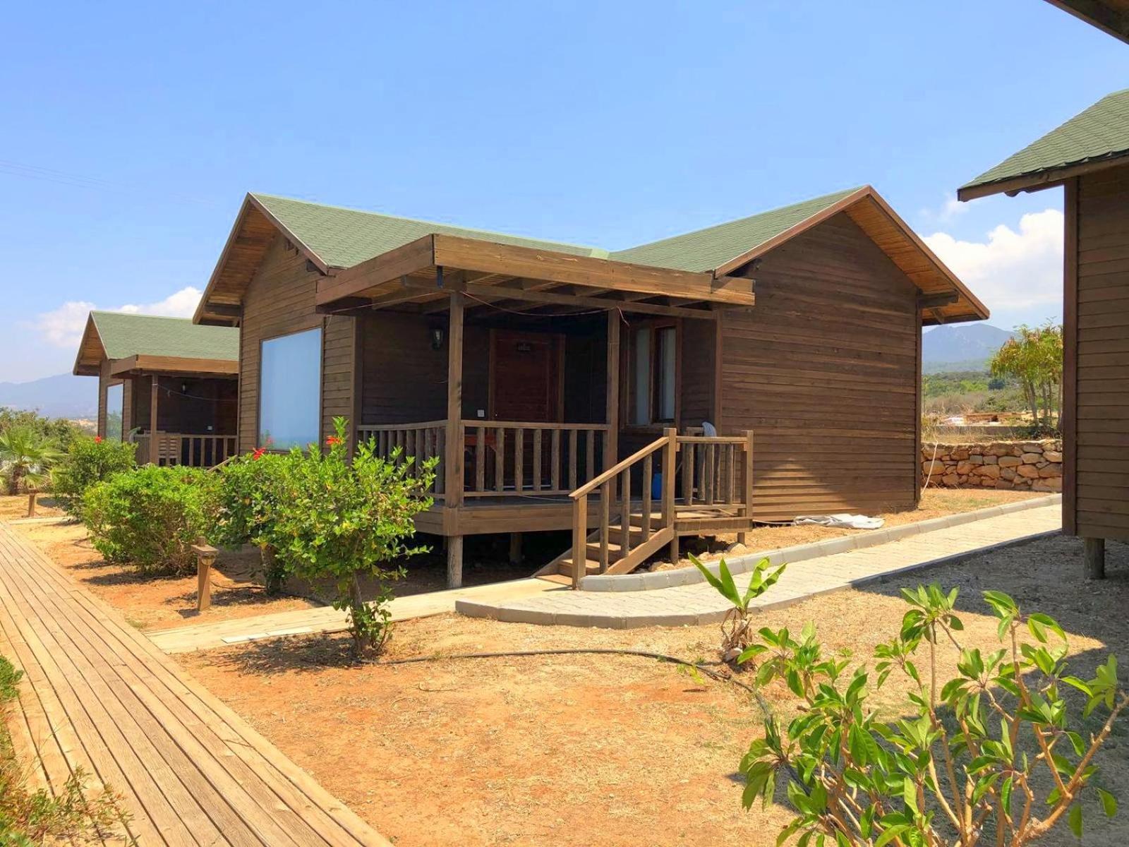 Zambak Holiday Village & Restaurant Superb Seafront Location ! Agios Georgios  エクステリア 写真